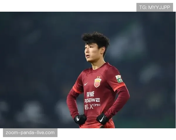 武磊的速度优势如何转化为反击中的实战表现